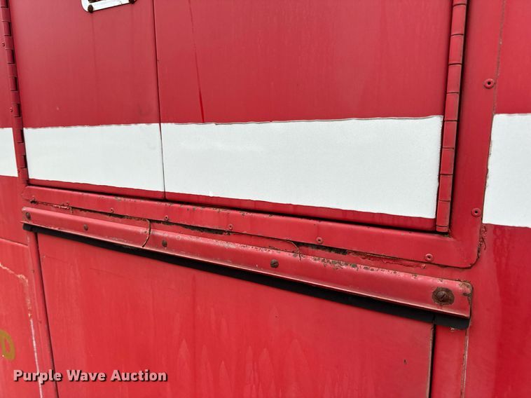 image for item DV1882 1972 Ford 700 pumper fire truck