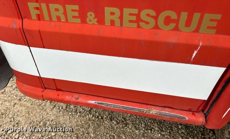 image for item DV1882 1972 Ford 700 pumper fire truck