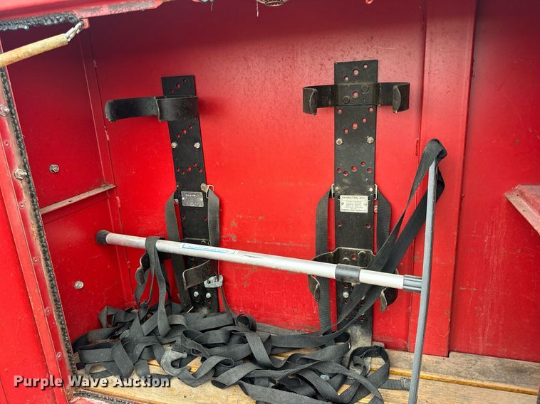 image for item DV1882 1972 Ford 700 pumper fire truck