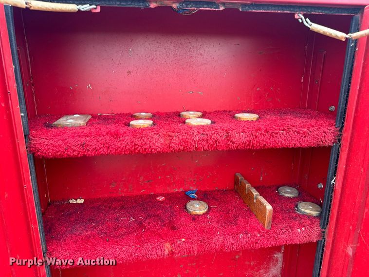 image for item DV1882 1972 Ford 700 pumper fire truck