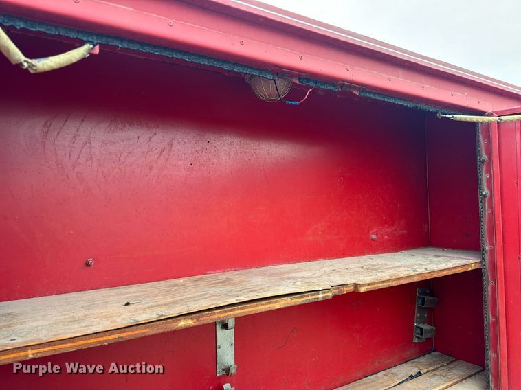 image for item DV1882 1972 Ford 700 pumper fire truck