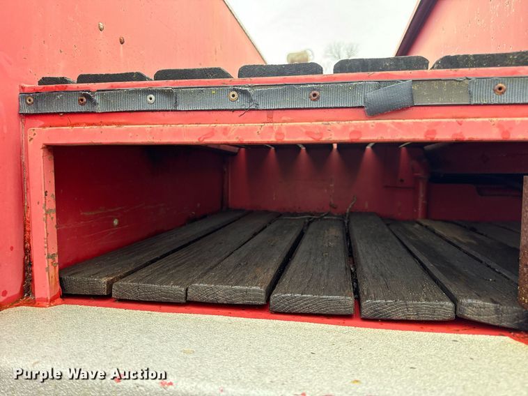 image for item DV1882 1972 Ford 700 pumper fire truck