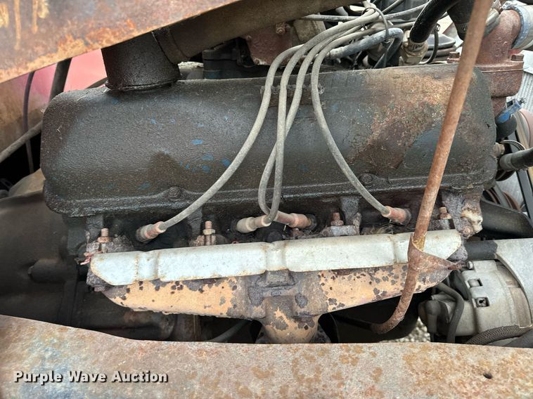 image for item DV1882 1972 Ford 700 pumper fire truck