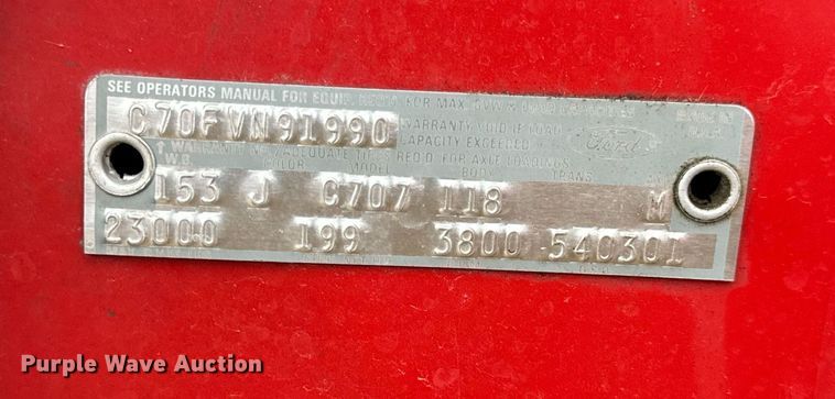 image for item DV1882 1972 Ford 700 pumper fire truck