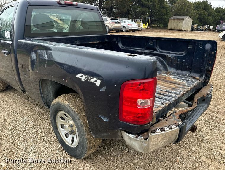 image for item DV1885 2008 Chevrolet Silverado 1500 pickup truck