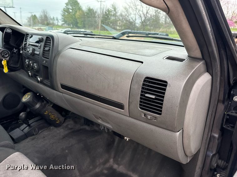 image for item DV1885 2008 Chevrolet Silverado 1500 pickup truck