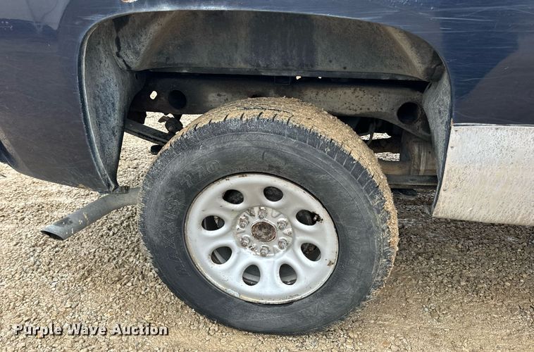 image for item DV1885 2008 Chevrolet Silverado 1500 pickup truck