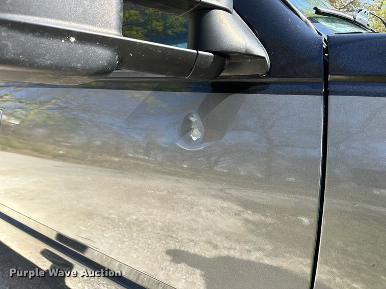 image for item DV1906 1995 Chevrolet C3500 Ext. Cab pickup truck