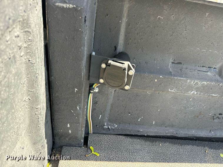 image for item DV1906 1995 Chevrolet C3500 Ext. Cab pickup truck