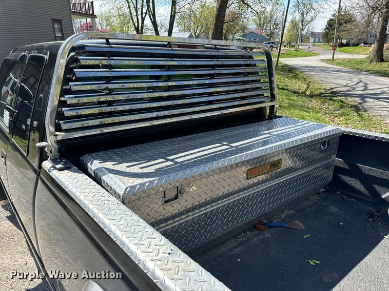 image for item DV1906 1995 Chevrolet C3500 Ext. Cab pickup truck