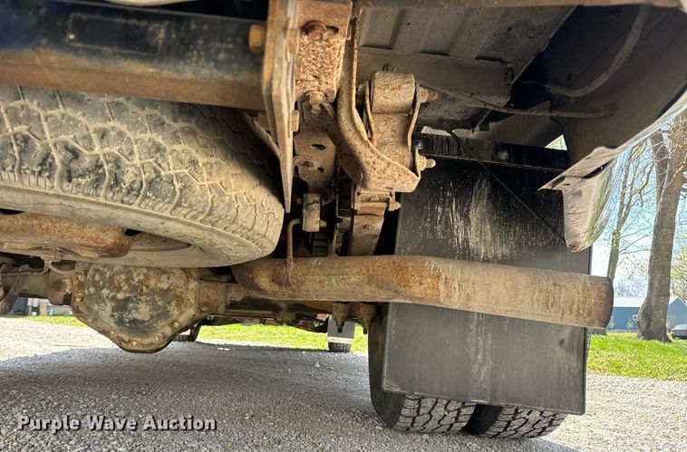 image for item DV1906 1995 Chevrolet C3500 Ext. Cab pickup truck