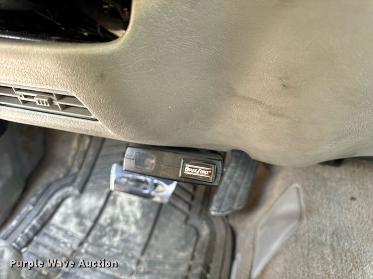 image for item DV1906 1995 Chevrolet C3500 Ext. Cab pickup truck