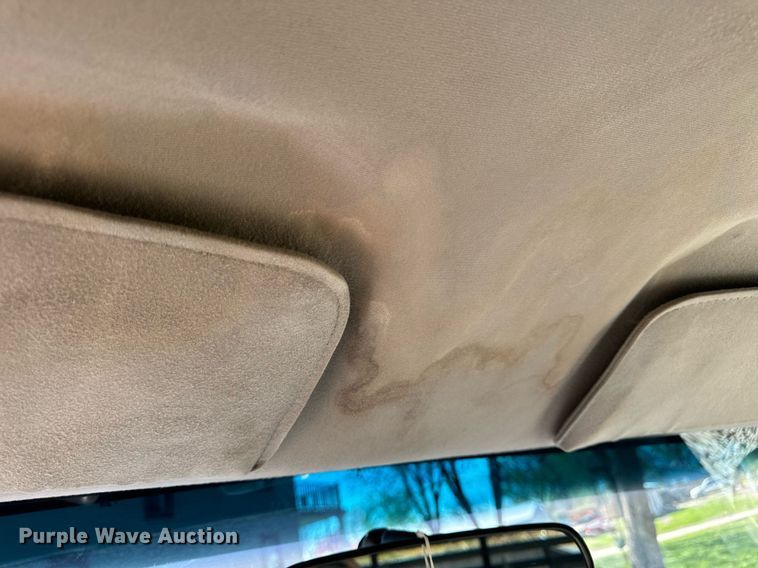 image for item DV1906 1995 Chevrolet C3500 Ext. Cab pickup truck