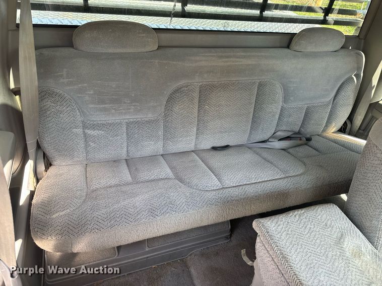 image for item DV1906 1995 Chevrolet C3500 Ext. Cab pickup truck