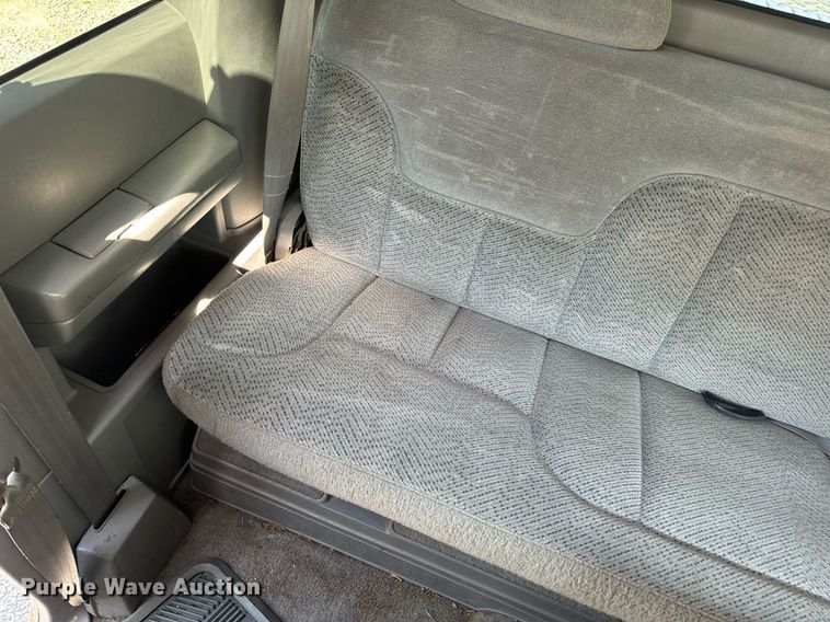 image for item DV1906 1995 Chevrolet C3500 Ext. Cab pickup truck