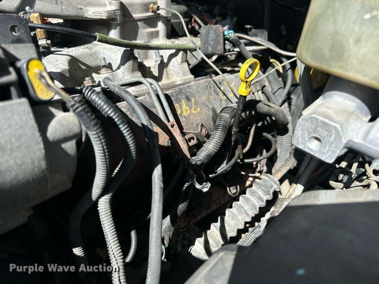 image for item DV1906 1995 Chevrolet C3500 Ext. Cab pickup truck