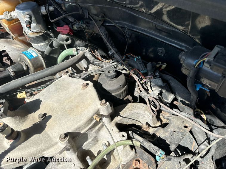 image for item DV1906 1995 Chevrolet C3500 Ext. Cab pickup truck