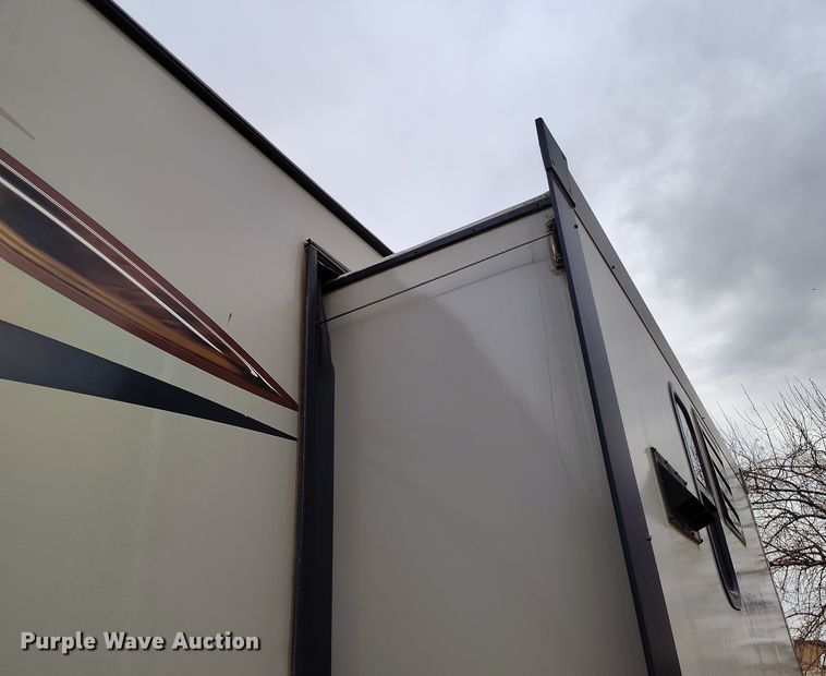 image for item DV6733 2017 Keystone Sprinter RV