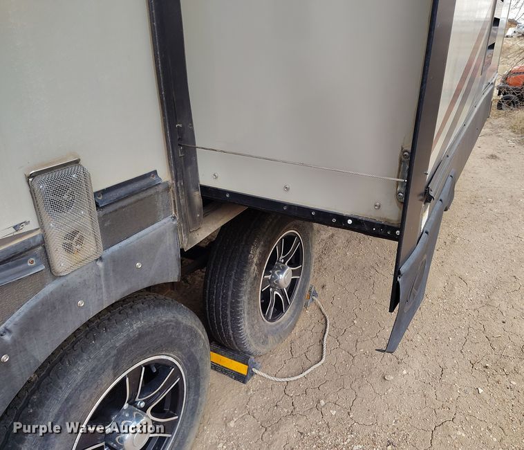 image for item DV6733 2017 Keystone Sprinter RV