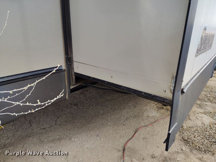 image for item DV6733 2017 Keystone Sprinter RV