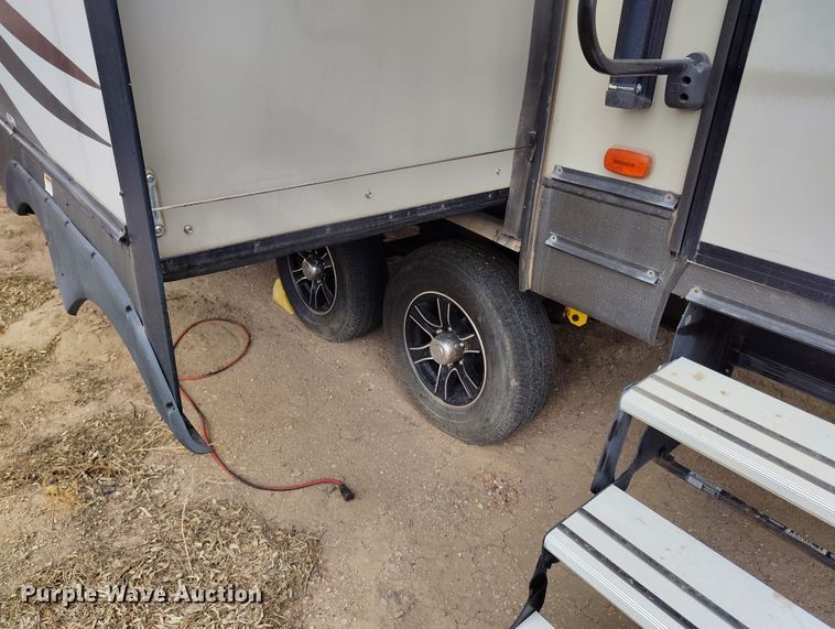 image for item DV6733 2017 Keystone Sprinter RV