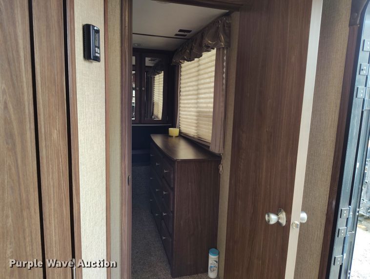 image for item DV6733 2017 Keystone Sprinter RV