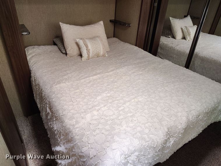 image for item DV6733 2017 Keystone Sprinter RV