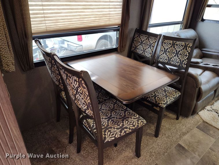 image for item DV6733 2017 Keystone Sprinter RV