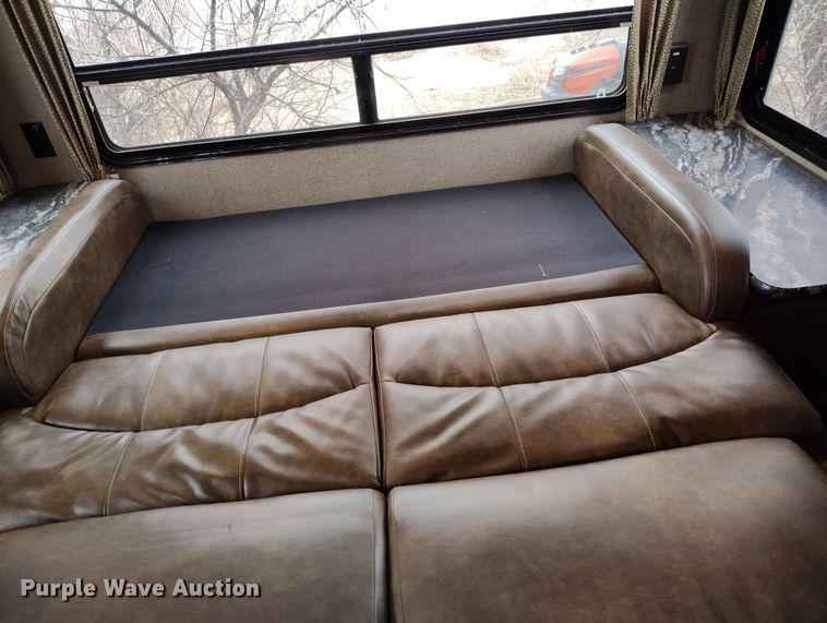 image for item DV6733 2017 Keystone Sprinter RV