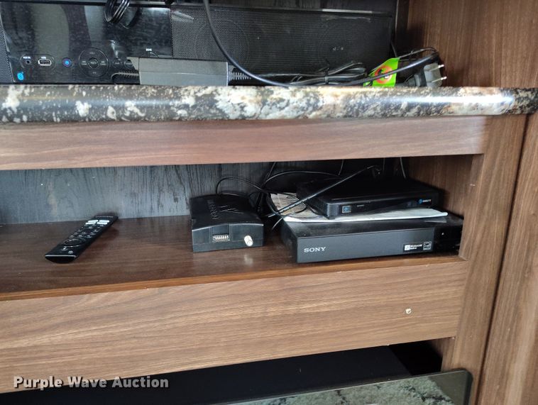 image for item DV6733 2017 Keystone Sprinter RV