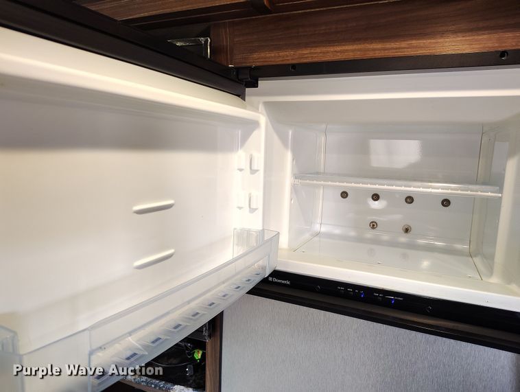 image for item DV6733 2017 Keystone Sprinter RV