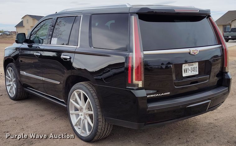 image for item DV6734 2016 Cadillac Escalade SUV