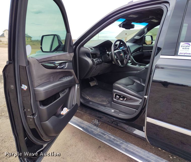 image for item DV6734 2016 Cadillac Escalade SUV