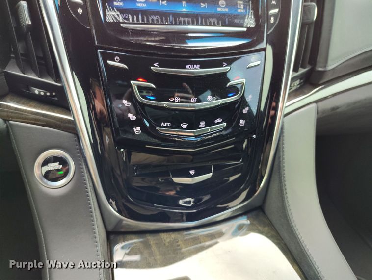 image for item DV6734 2016 Cadillac Escalade SUV