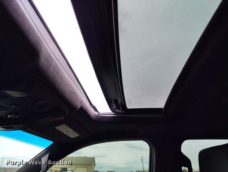 image for item DV6734 2016 Cadillac Escalade SUV