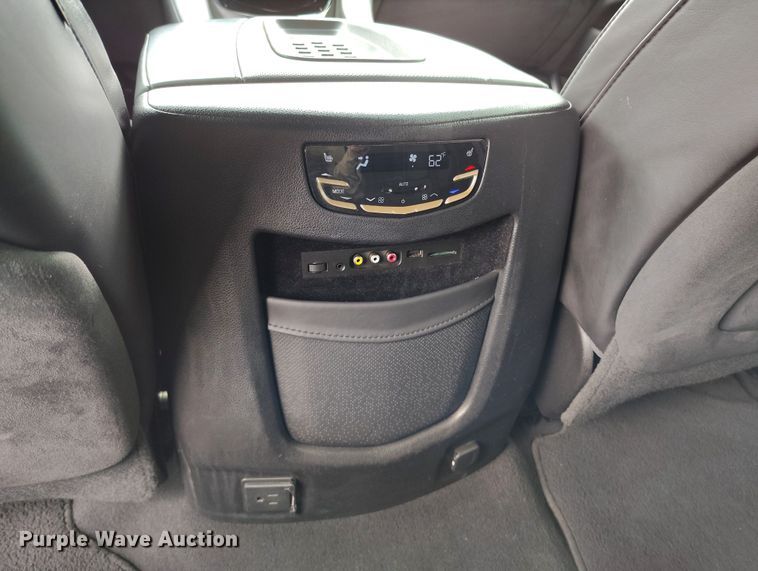 image for item DV6734 2016 Cadillac Escalade SUV