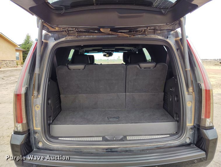 image for item DV6734 2016 Cadillac Escalade SUV