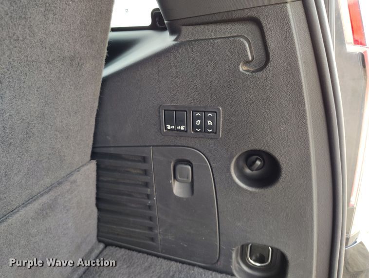 image for item DV6734 2016 Cadillac Escalade SUV