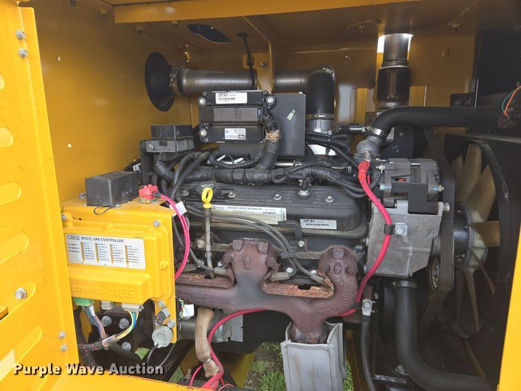 image for item DW1917 2019 Vermeer BC1800XL wood chipper