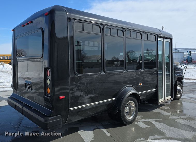 image for item DW3129 2012 Ford Econoline E350 party bus