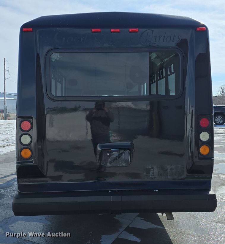 image for item DW3129 2012 Ford Econoline E350 party bus