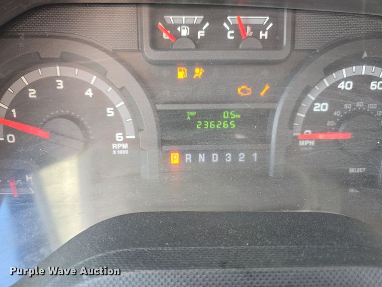 image for item DW3129 2012 Ford Econoline E350 party bus