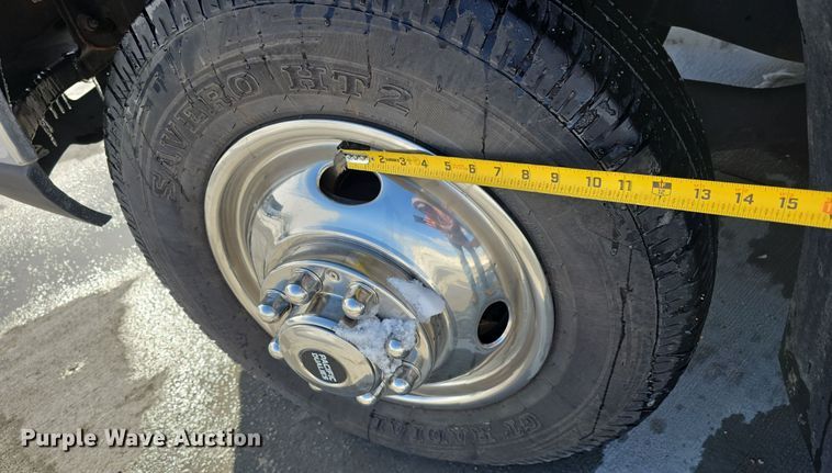 image for item DW3129 2012 Ford Econoline E350 party bus