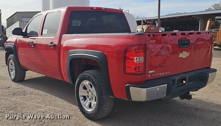 image for item DW3247 2011 Chevrolet Silverado 1500 Crew Cab pickup truck