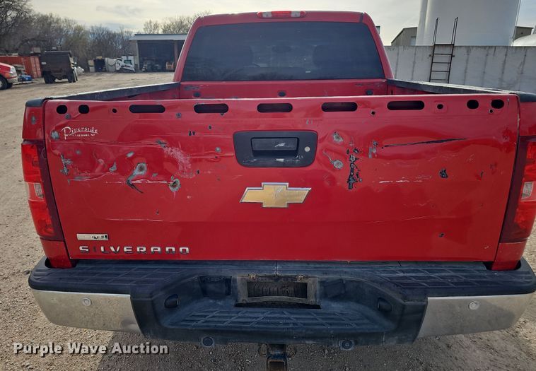 image for item DW3247 2011 Chevrolet Silverado 1500 Crew Cab pickup truck