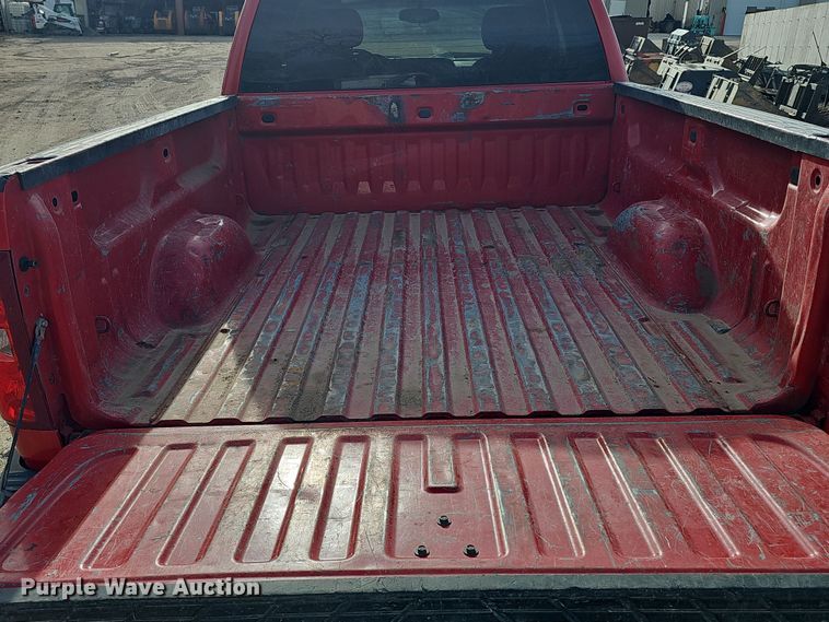 image for item DW3248 2012 Chevrolet Silverado 1500 Ext. Cab pickup truck