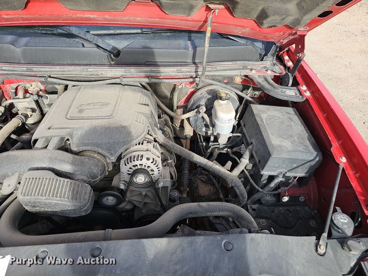 image for item DW3248 2012 Chevrolet Silverado 1500 Ext. Cab pickup truck