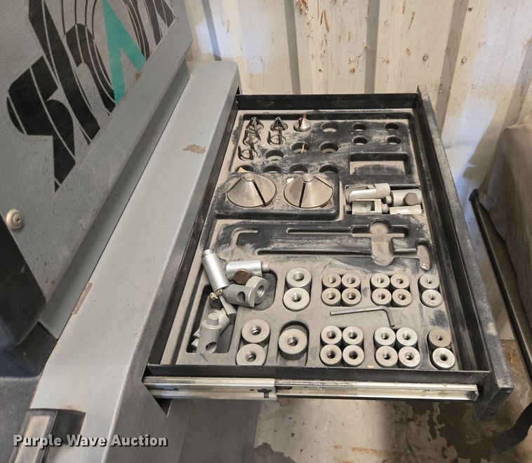 image for item DW8709 Hein-Werner Shark alignment machine