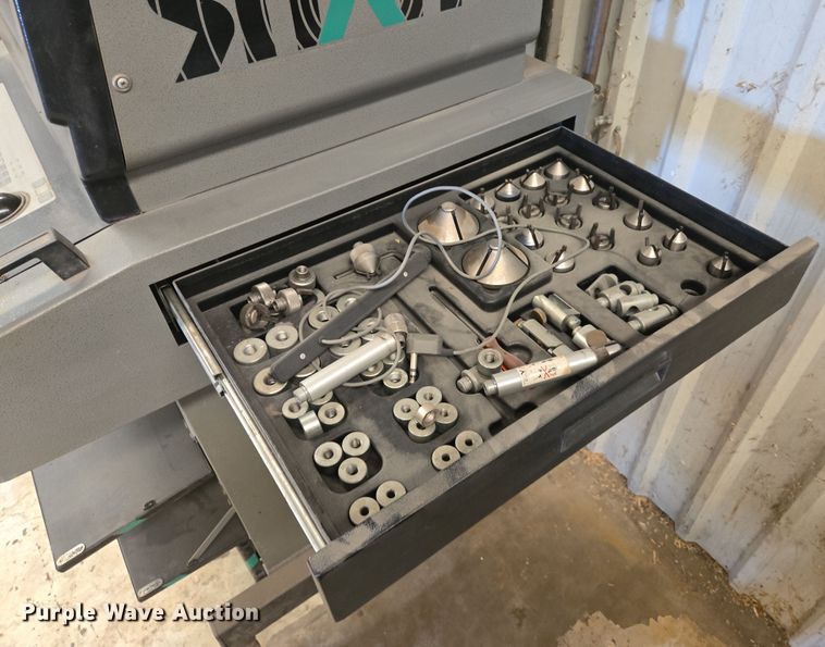 image for item DW8709 Hein-Werner Shark alignment machine