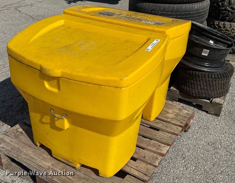 image for item DY7975 (2) poly storage bins